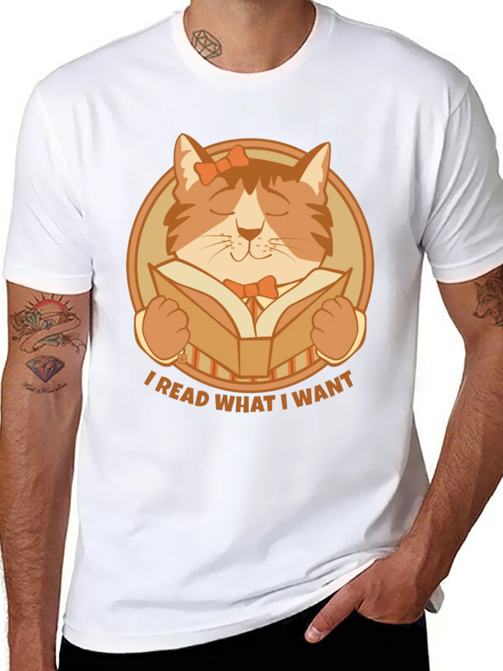 I Read What I Want Cat Graphic T-Shirt product image 7