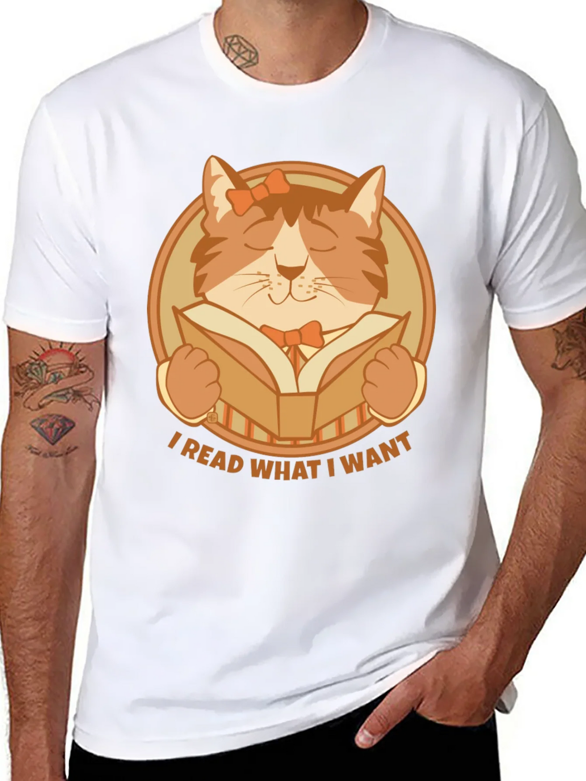 I Read What I Want Cat Graphic T-Shirt product image 7