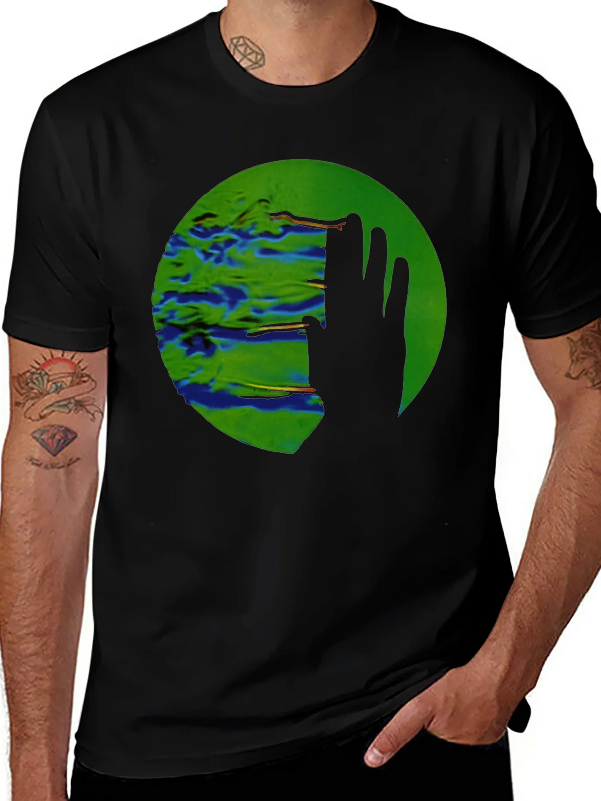 Abstract Green Circle Graphic Print Black T-Shirt product image 1