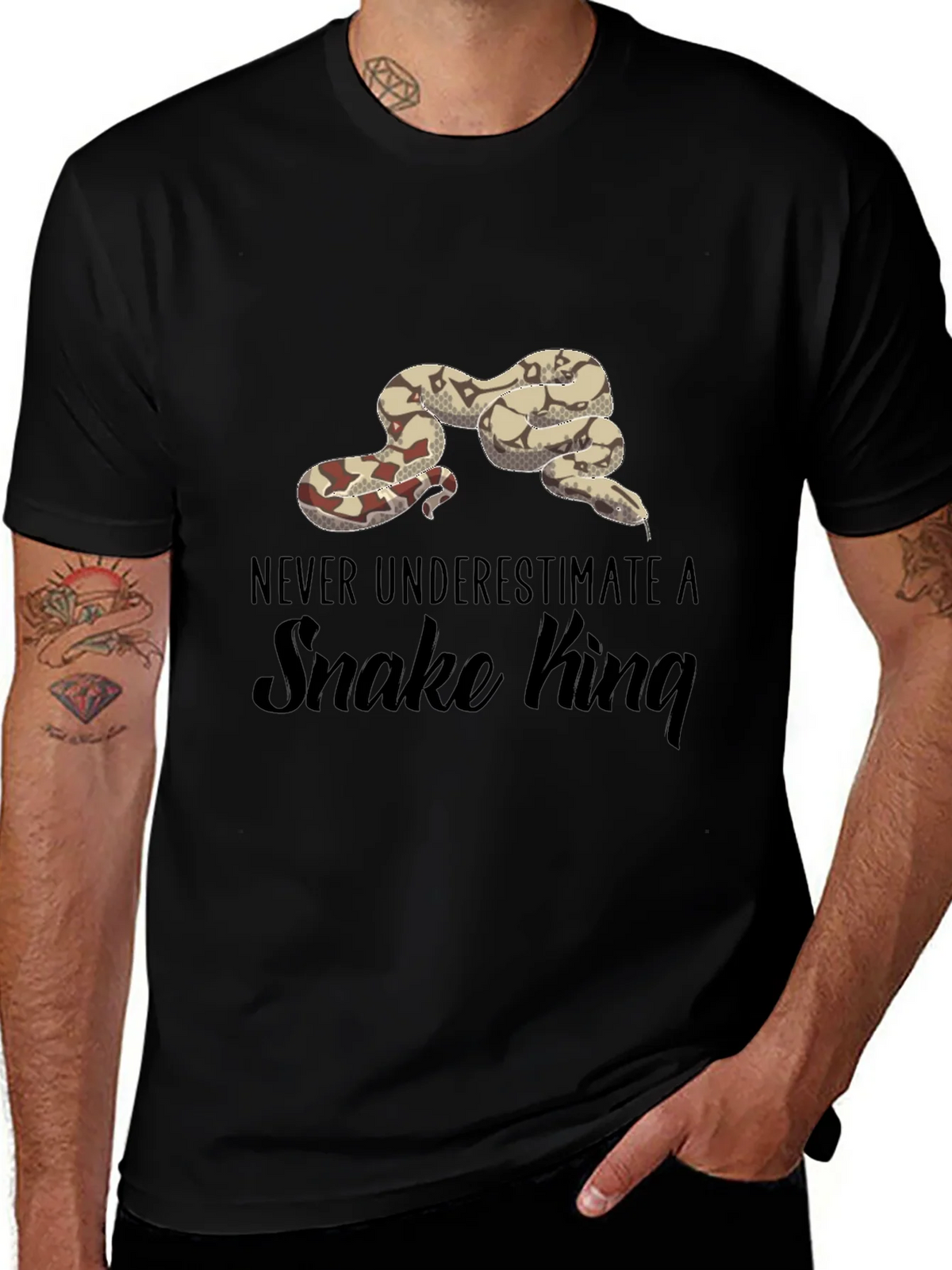 Never Underestimate A Snake King Black T-Shirt product image 1