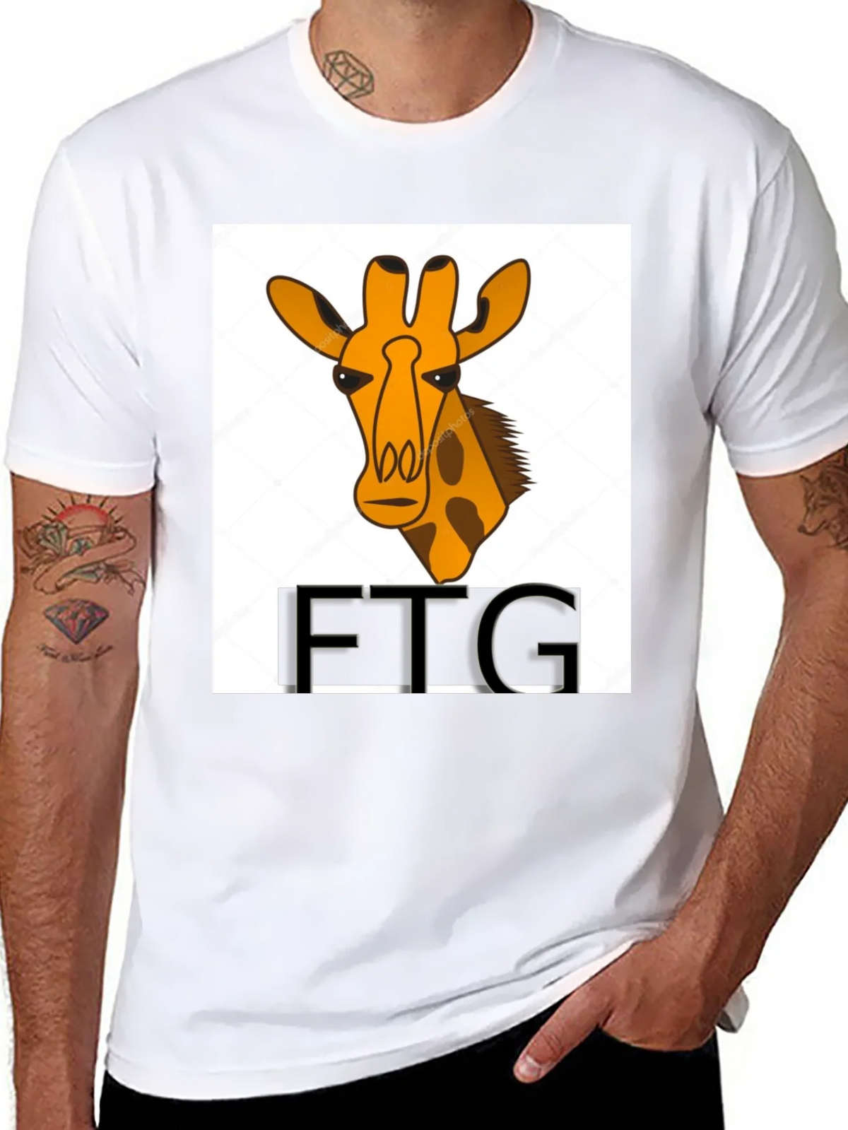 Giraffe Print Black T-Shirt product image 7