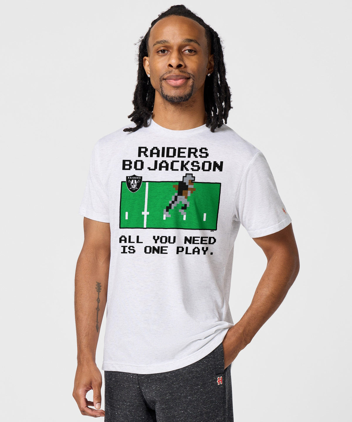 Tecmo Bowl Raiders Bo Jackson One Play product image 3