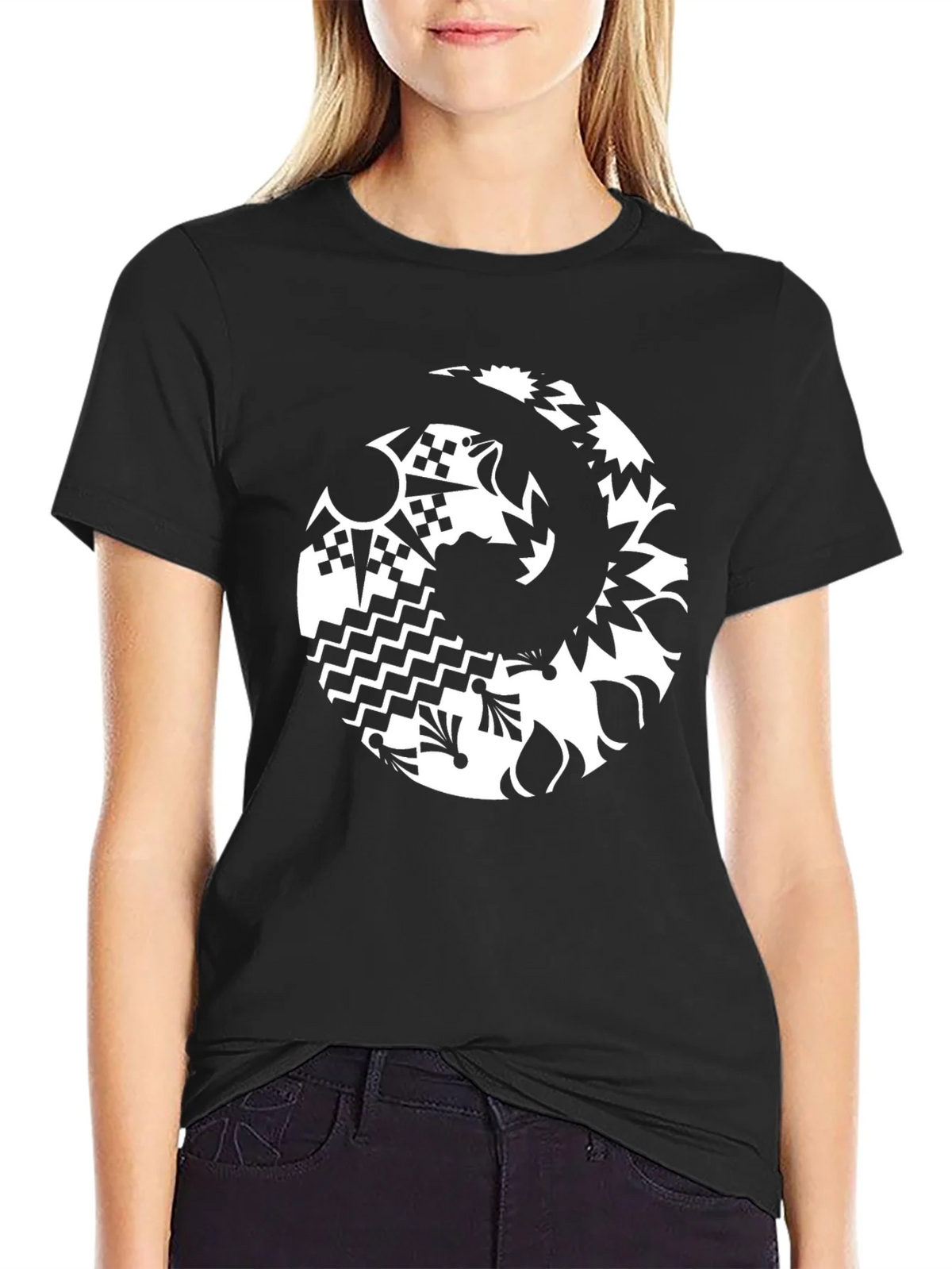 Abstract Graphic Tee - Black Casual Style product image 2