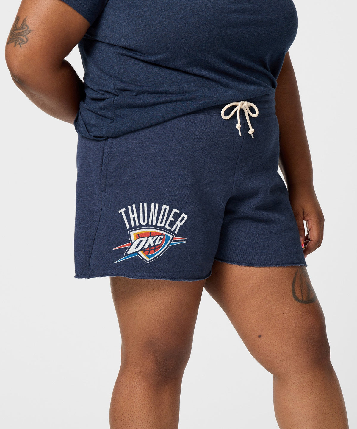 Women's Oklahoma City Thunder Arch Sweat Shorts product image 3
