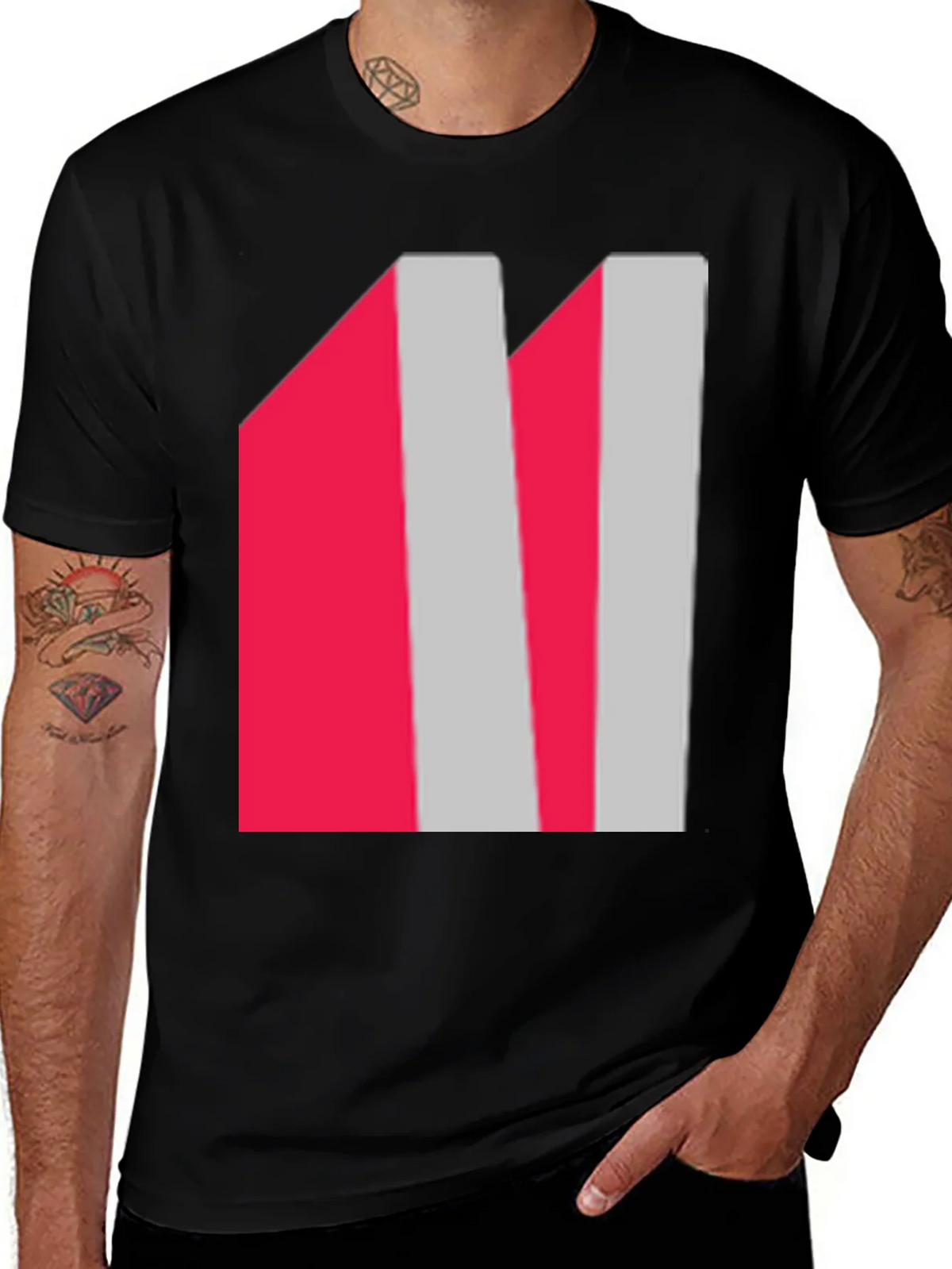Abstract Striped Graphic Tee - Modern Casual Wear product image 1